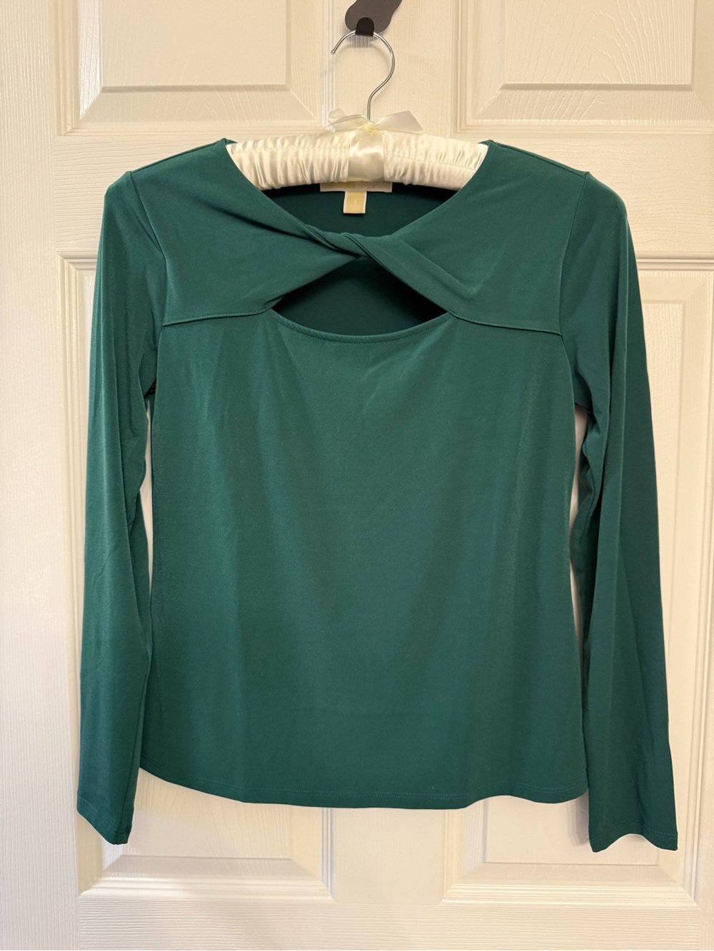 Women’s Michael Kors Twisted Keyhole Long Sleeve Top — Green
